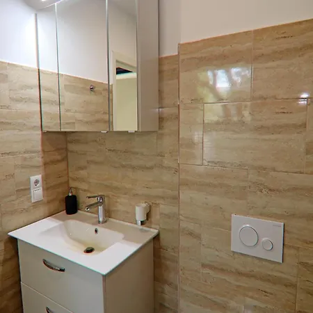 Doppelhaushaelfte Seestern, Lohmen